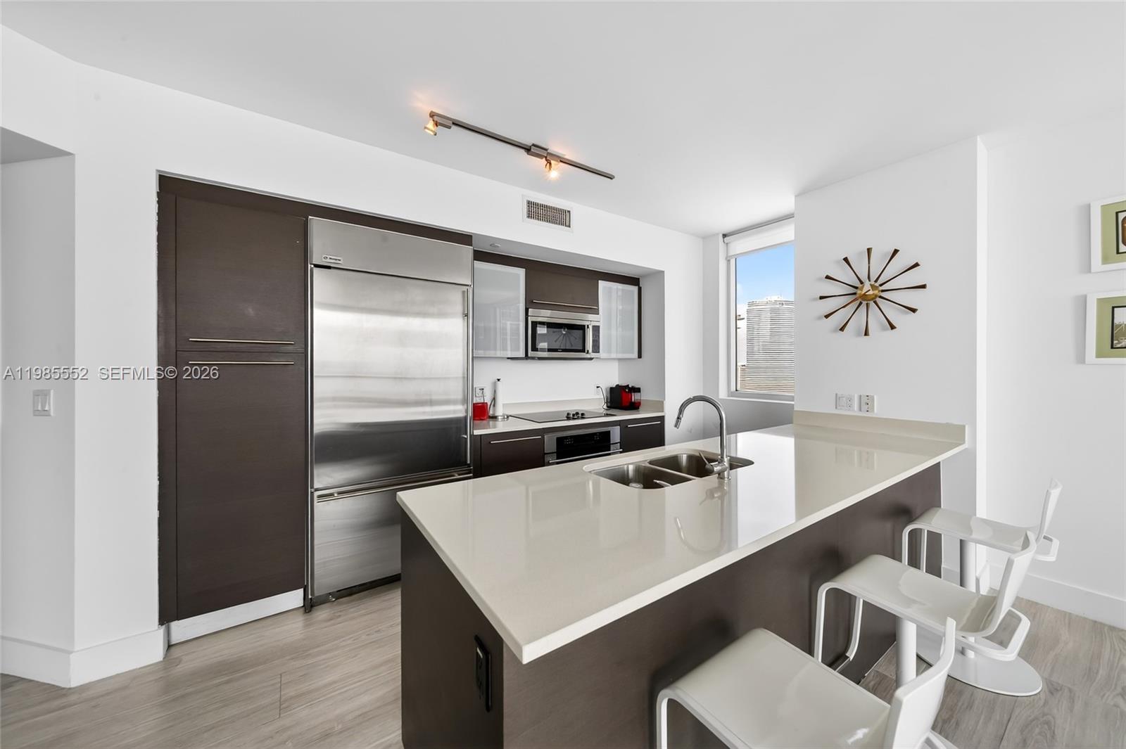 500 BRICKELL EAST CONDO - Residential