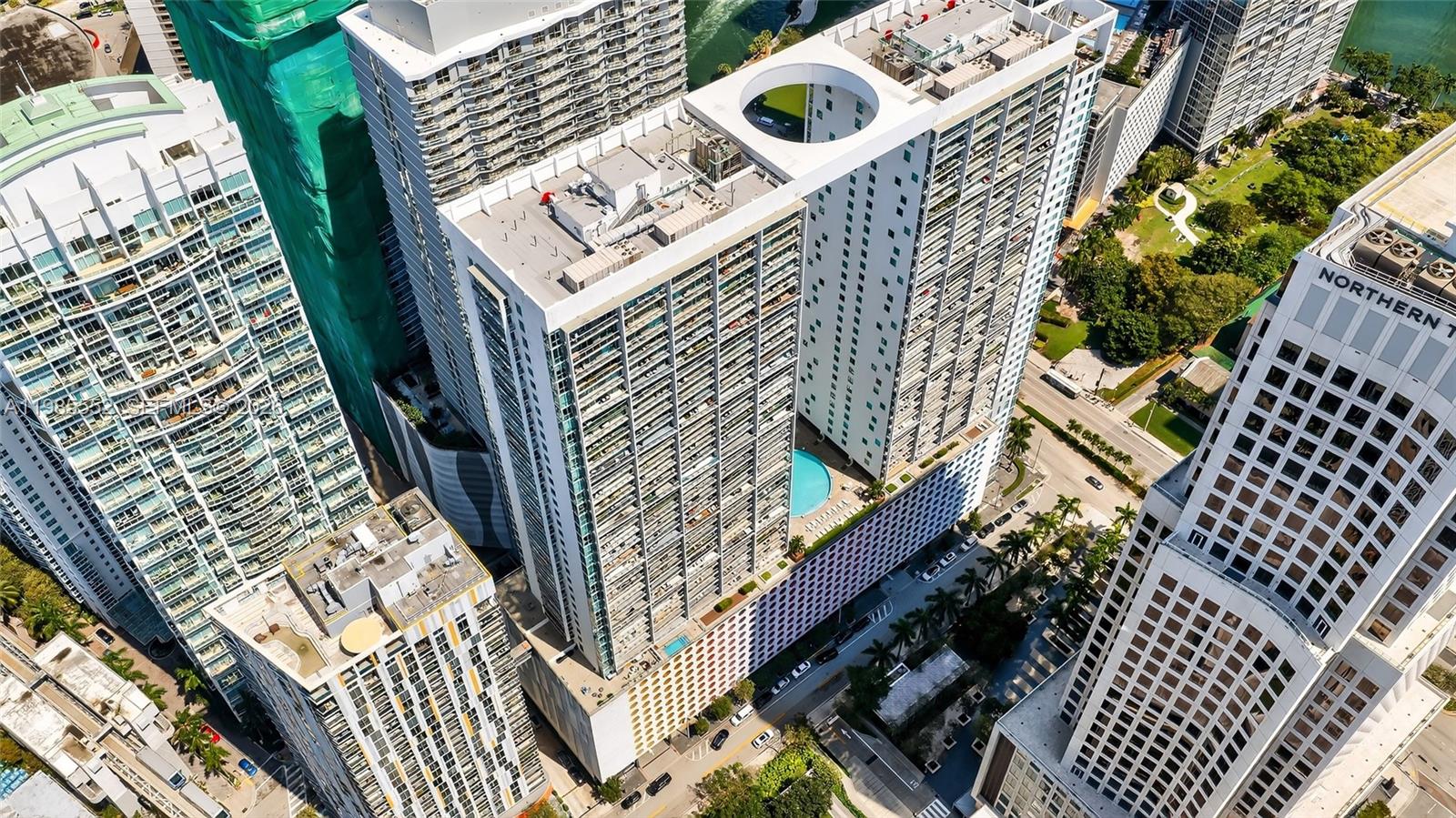500 BRICKELL EAST CONDO - Residential