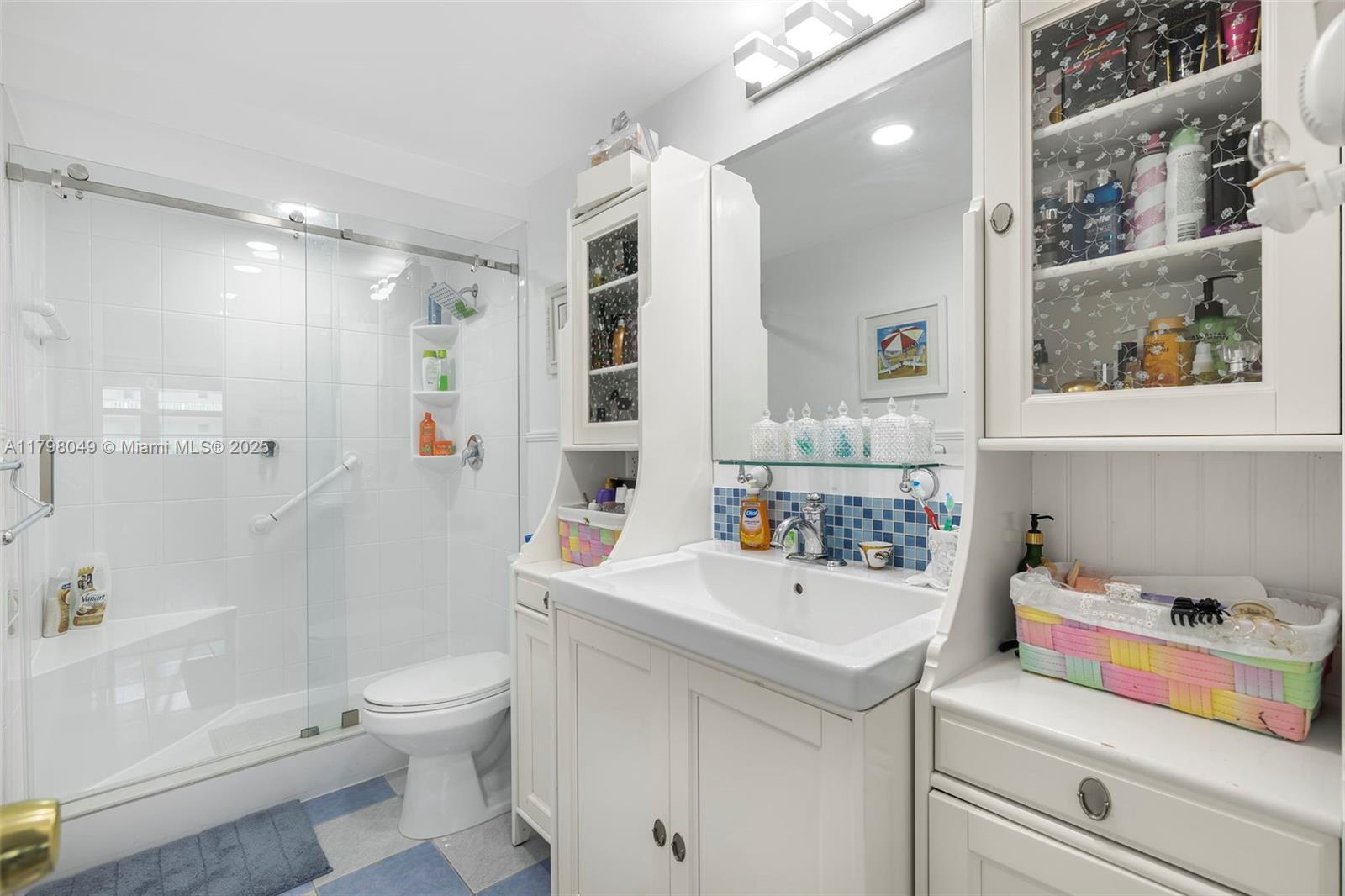 MEADOWBROOK CONDO APTS BL - Residential