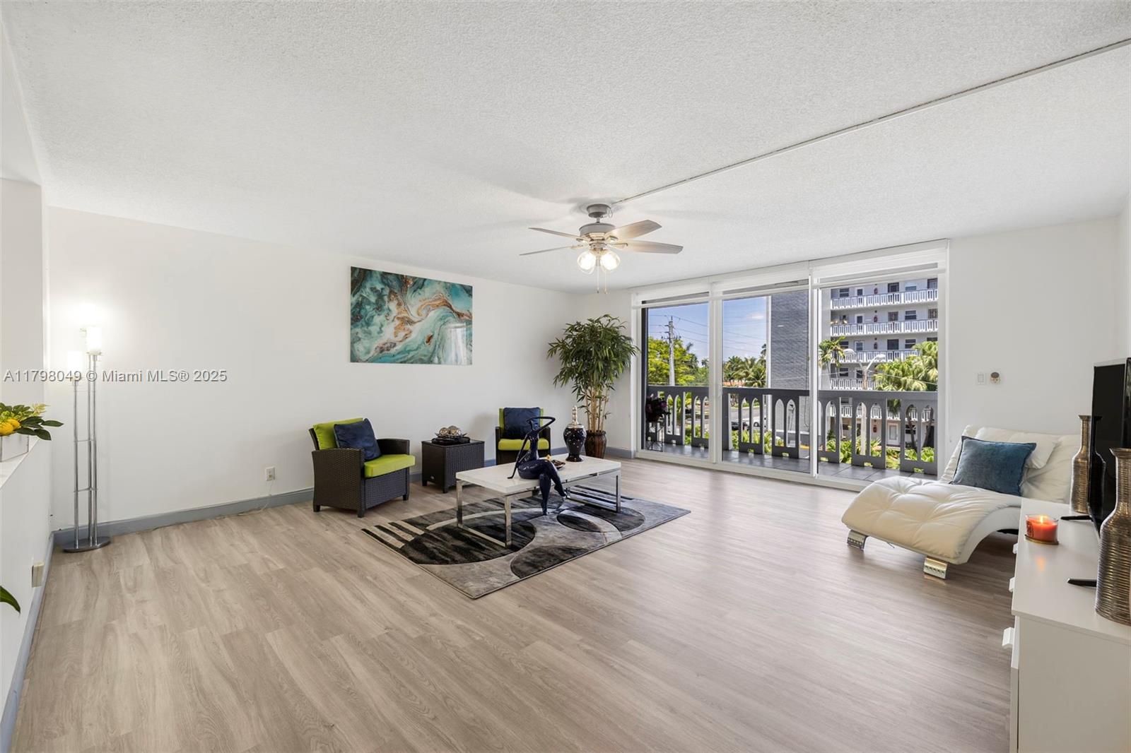 MEADOWBROOK CONDO APTS BL - Residential