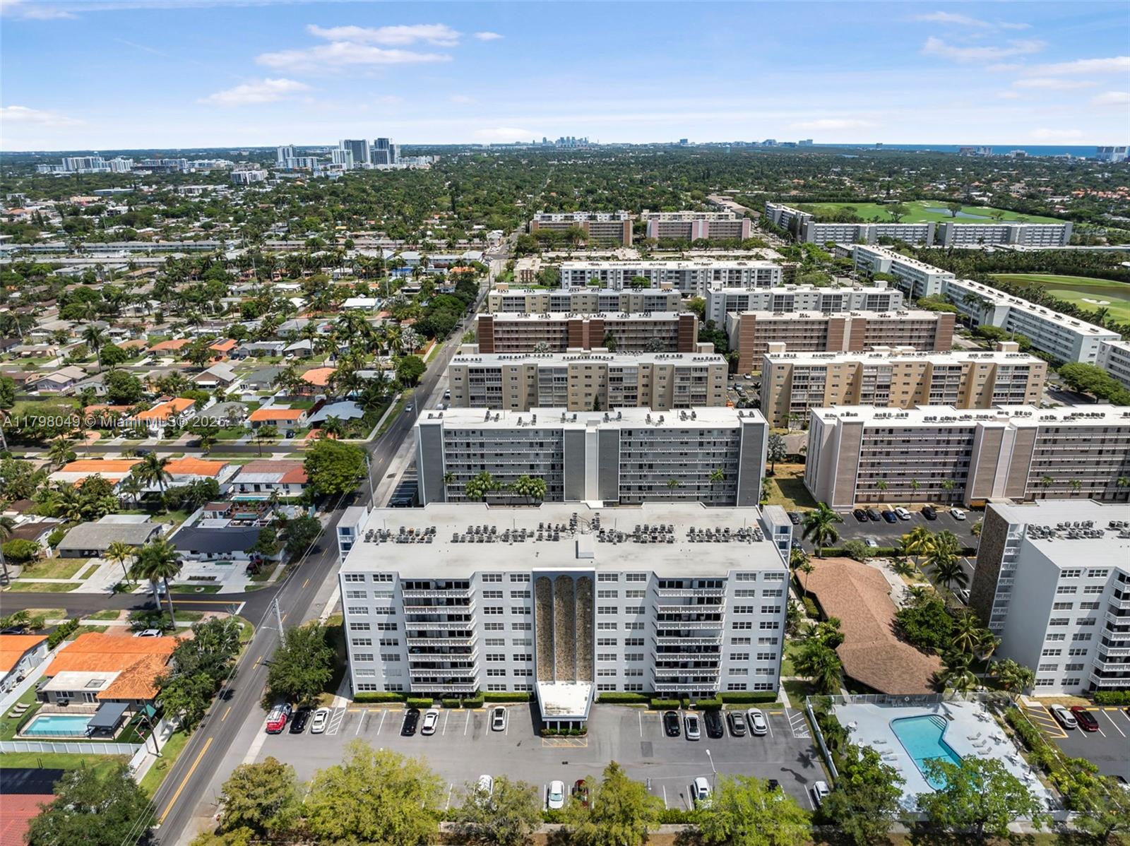 MEADOWBROOK CONDO APTS BL - Residential