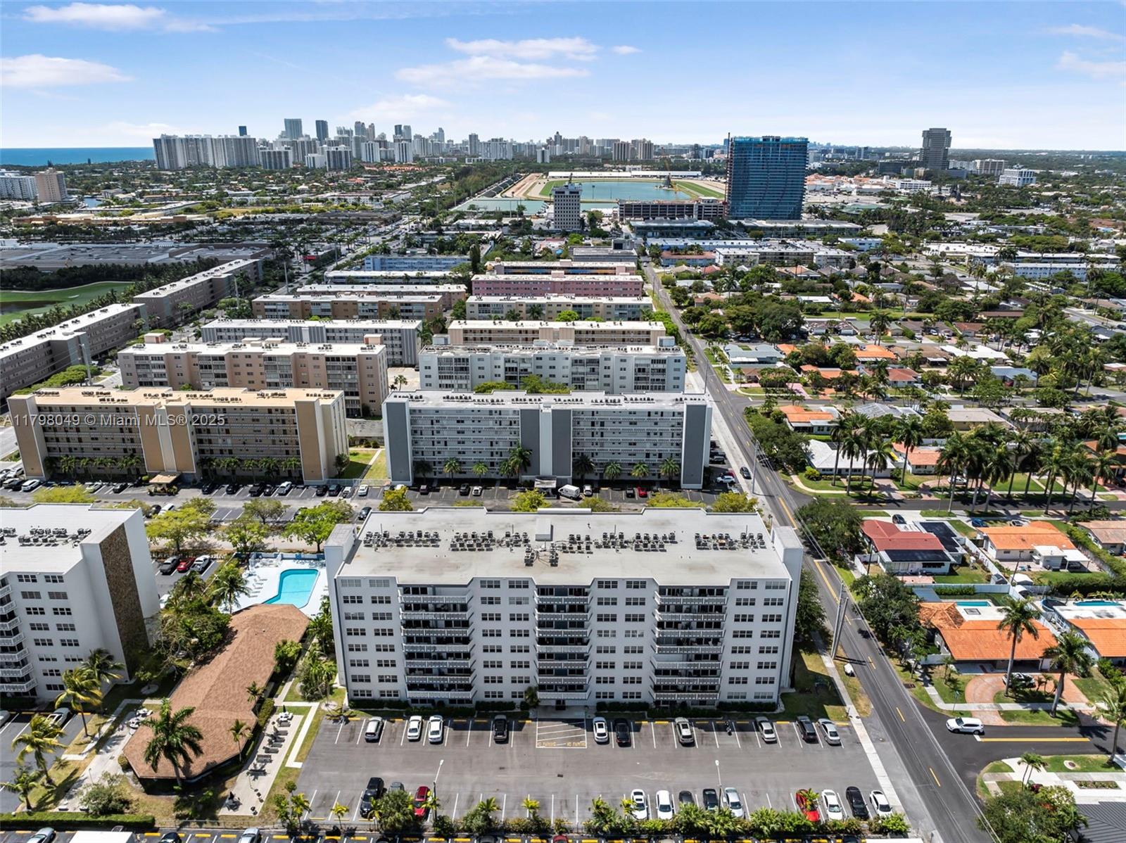 MEADOWBROOK CONDO APTS BL - Residential