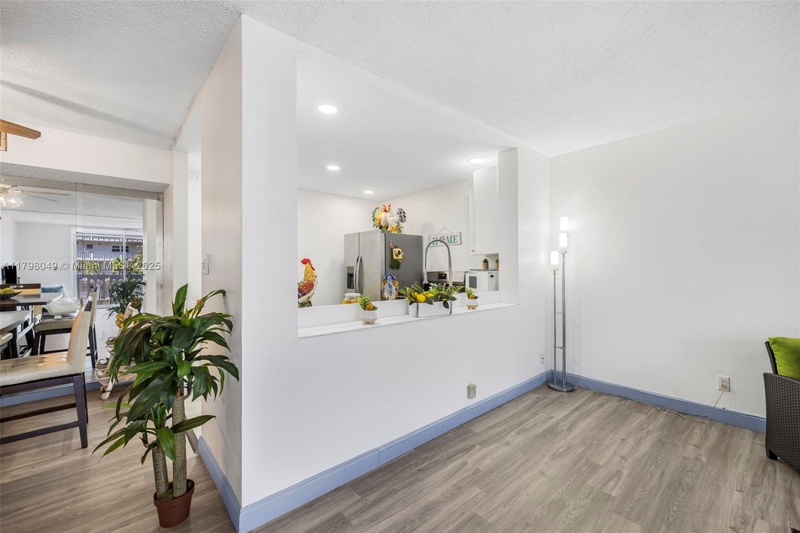 MEADOWBROOK CONDO APTS BL - Residential