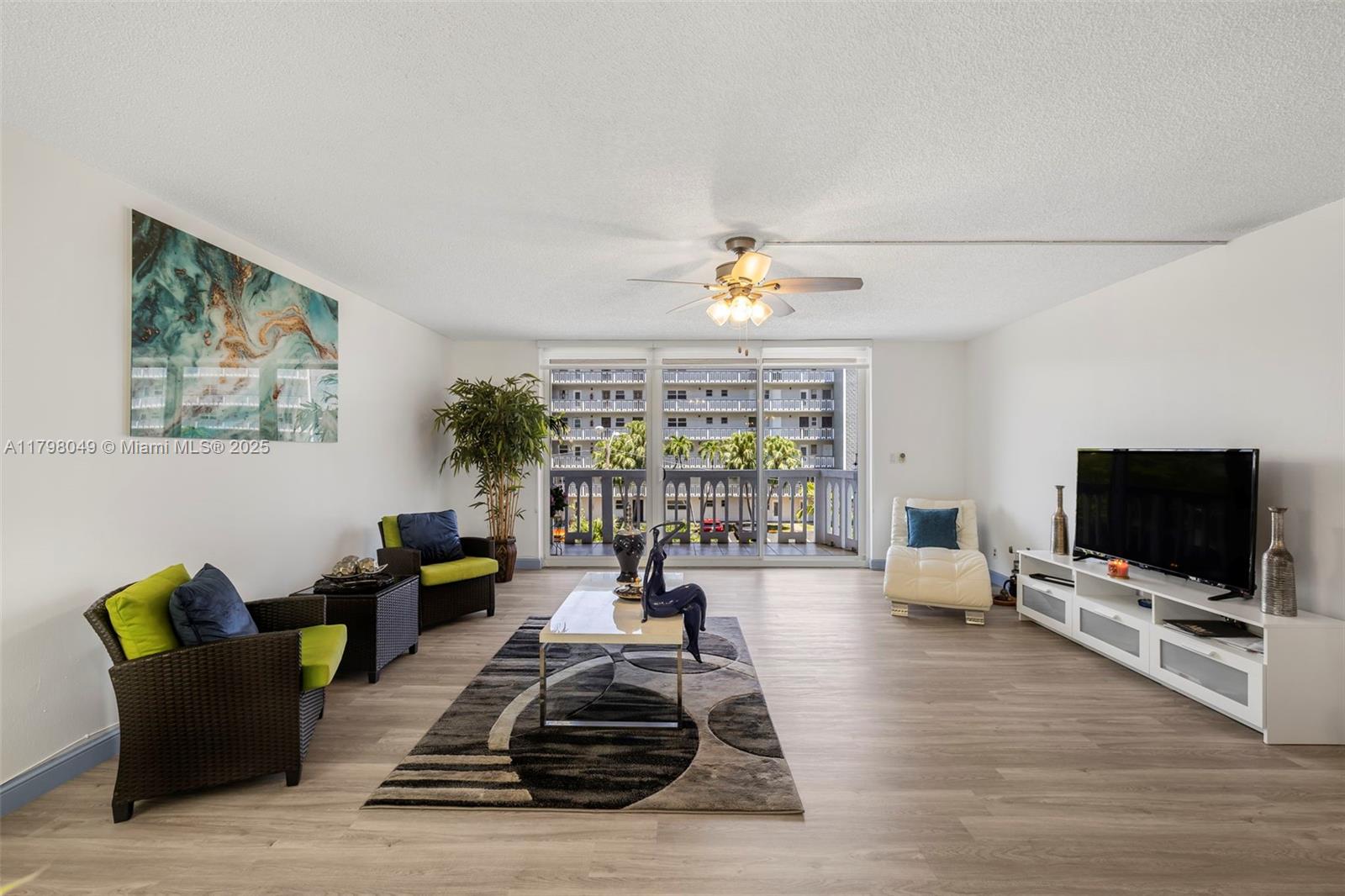 MEADOWBROOK CONDO APTS BL - Residential