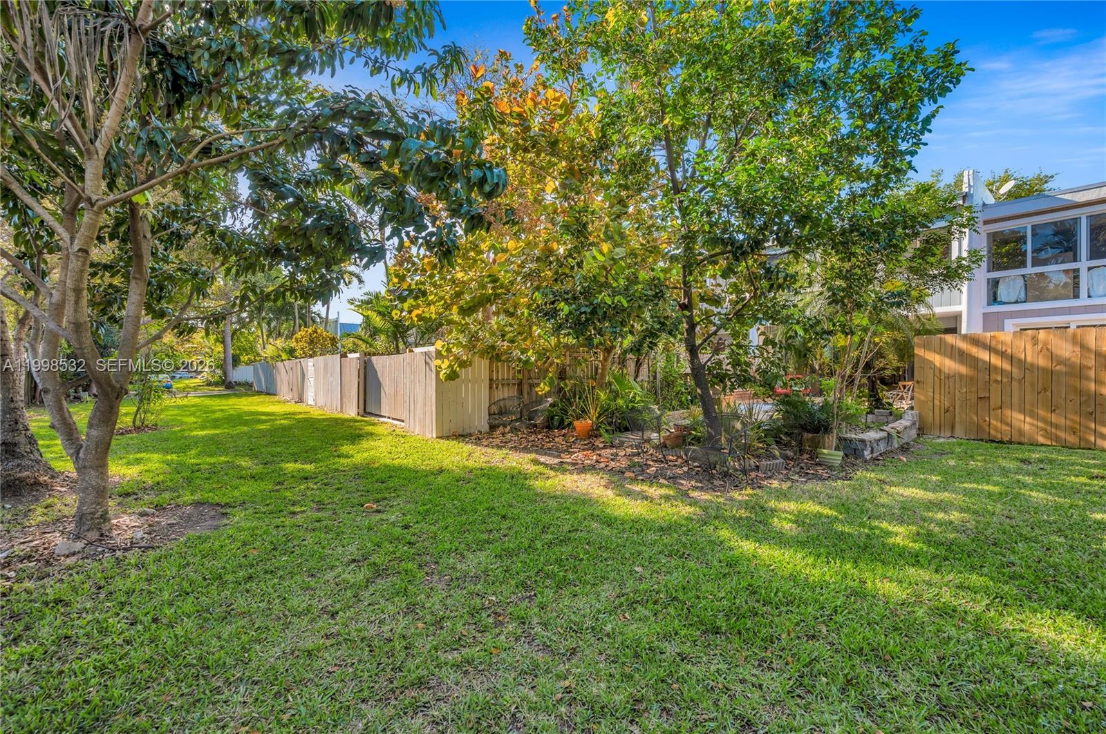 LAKERIDGE SEC 1 - Residential