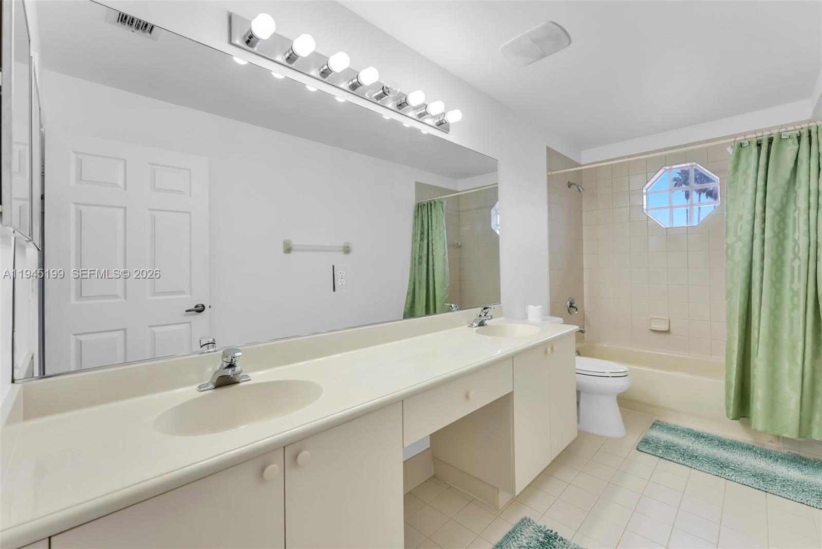 SILVER LAKES PHASE III RE - Residential