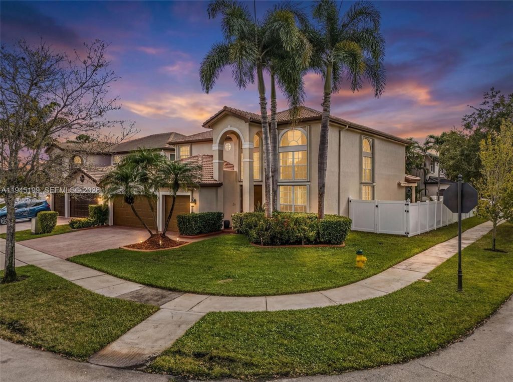 Photo of 17492 SW 35th St, Miramar, FL 33029 (MLS # A11945199)