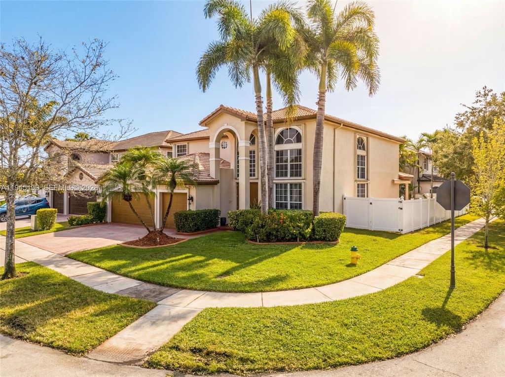 Photo of 17492 SW 35th St, Miramar, FL 33029 (MLS # A11945199)