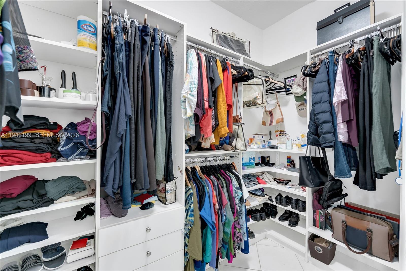 SILVER LAKES PHASE III RE - Residential