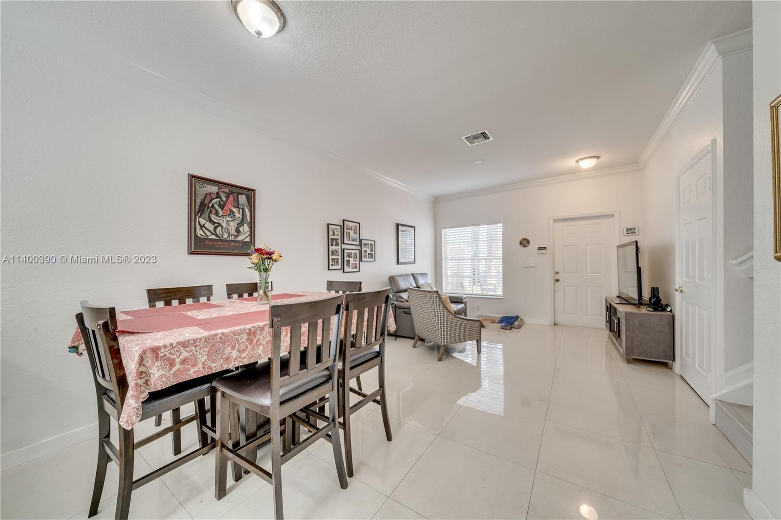 PEMBROKE ISLES V - Residential