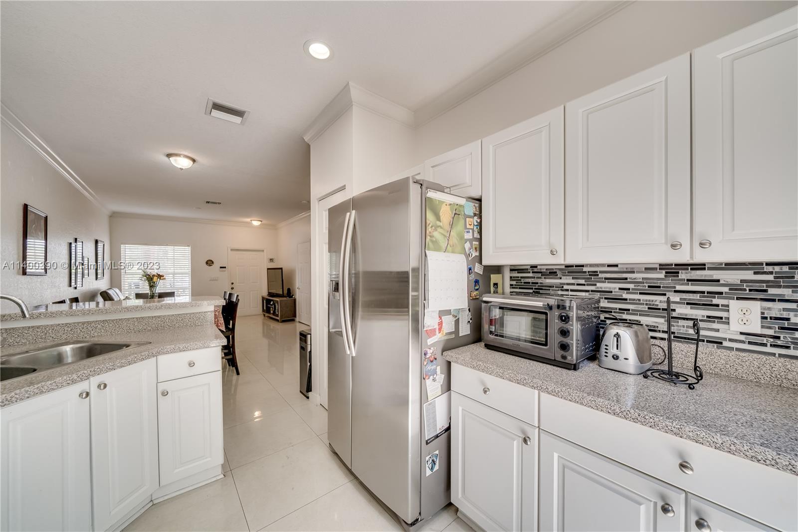 PEMBROKE ISLES V - Residential