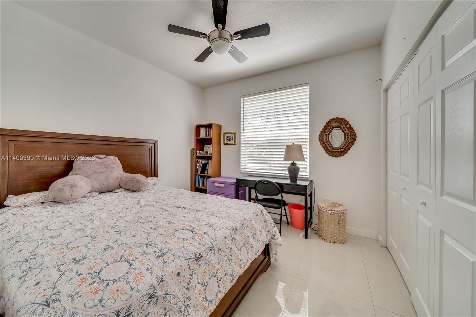 PEMBROKE ISLES V - Residential