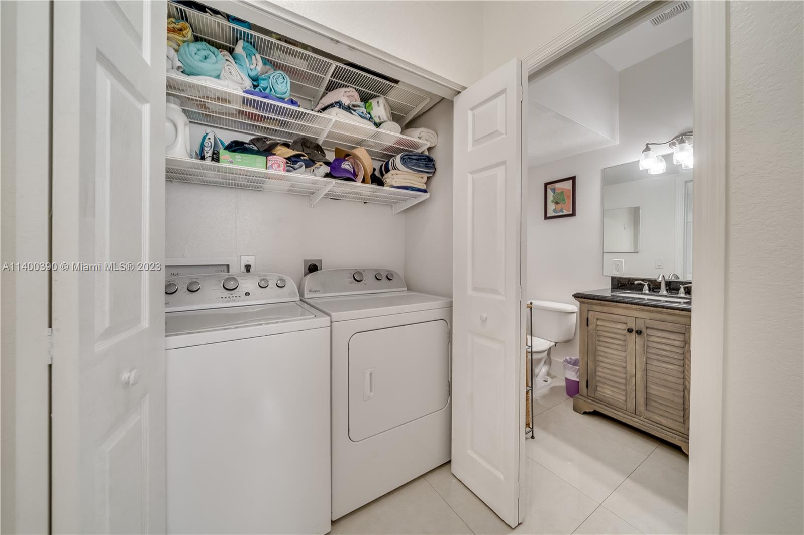 PEMBROKE ISLES V - Residential