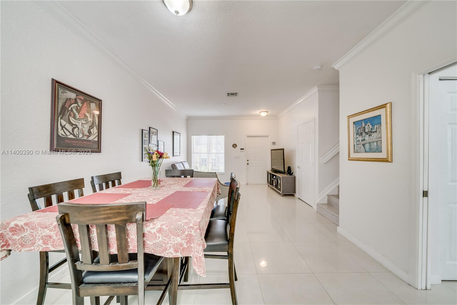 PEMBROKE ISLES V - Residential