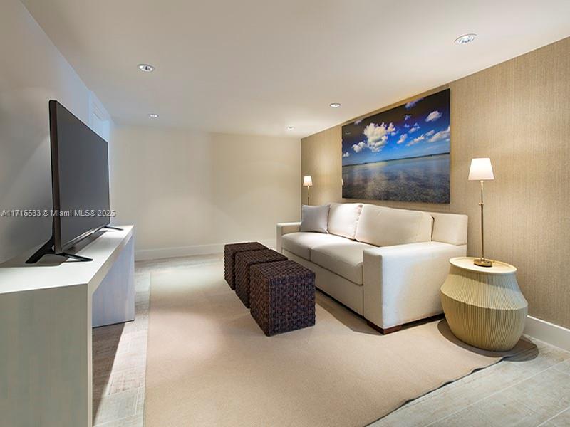 2399 COLLINS AVENUE - Residential Lease