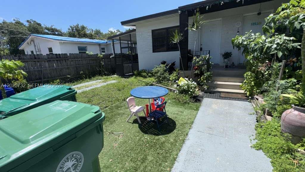 110 NW 58th St 0
