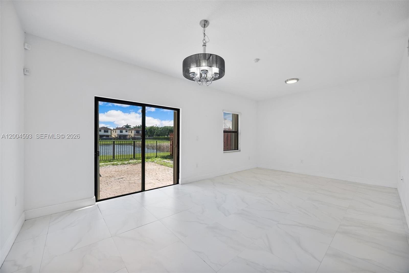 BAYWINDS OF IBIZA - Residential