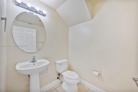 Tiny photo for 3728 NE 3rd Ct, Homestead, FL 33033 (MLS # A12004593)