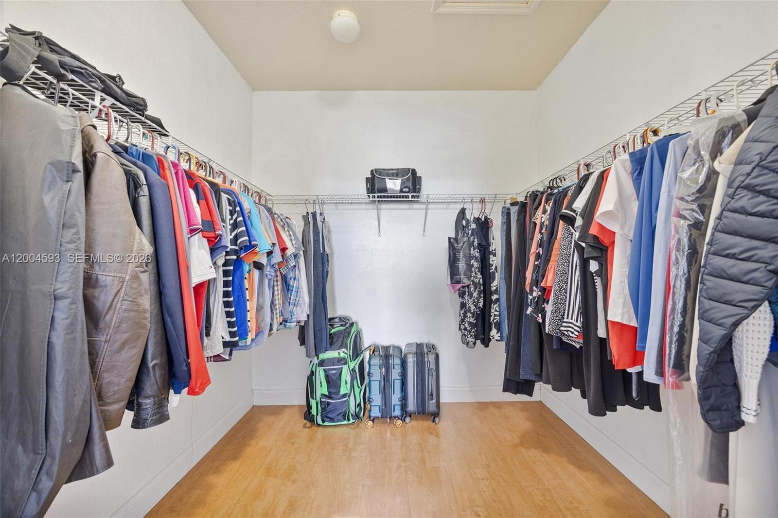 BAYWINDS OF IBIZA - Residential