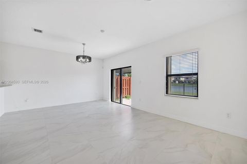 Tiny photo for 3728 NE 3rd Ct, Homestead, FL 33033 (MLS # A12004593)