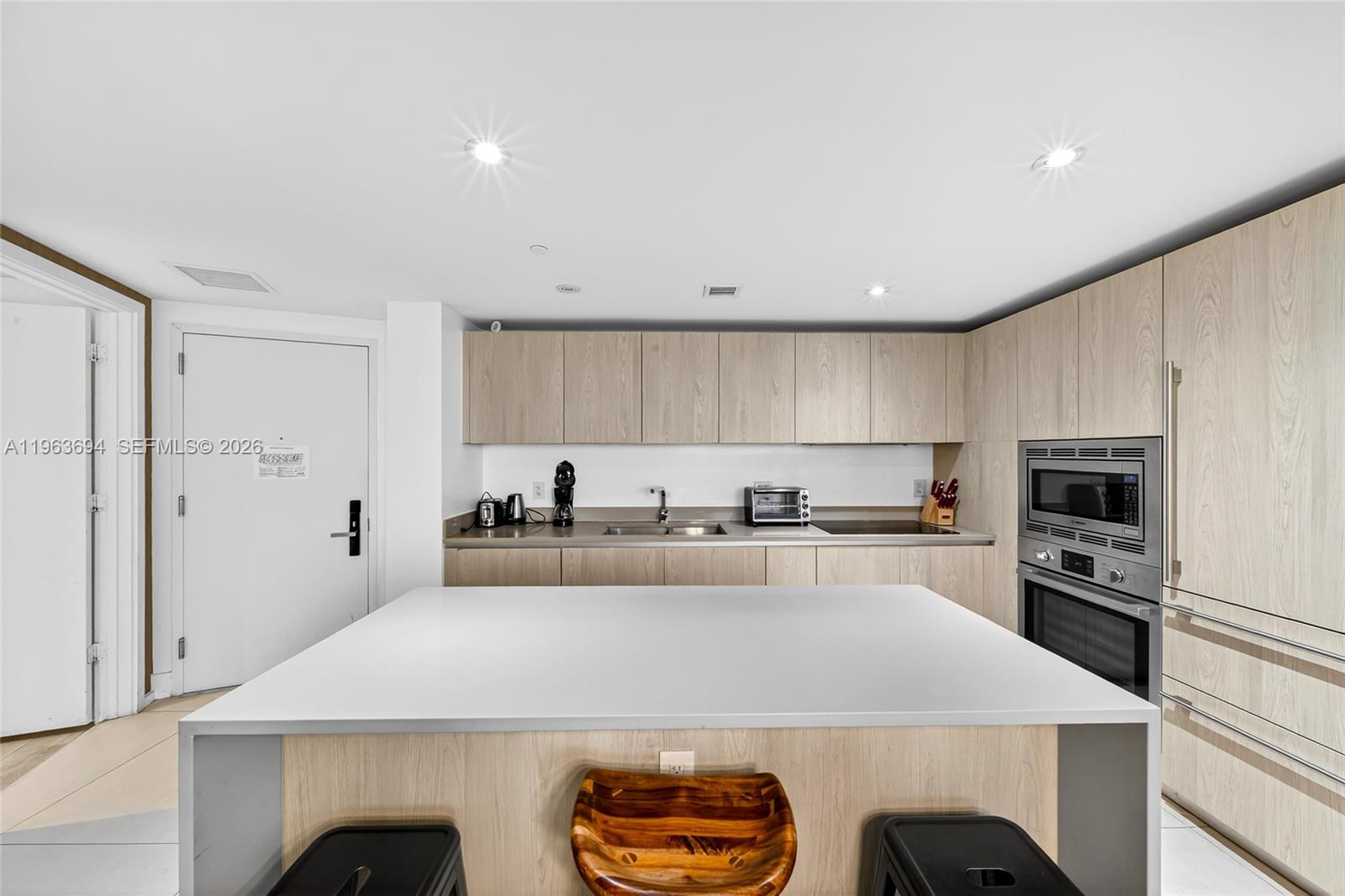 4111 SOUTH OCEAN DRIVE CO - Residential