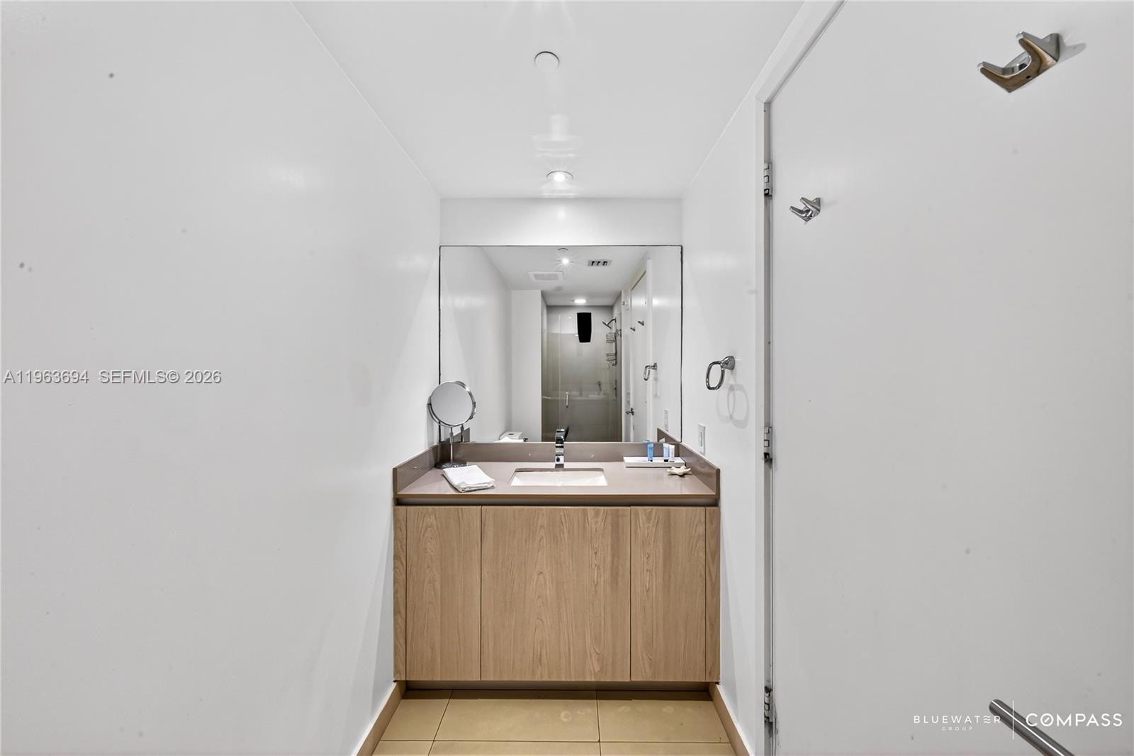 4111 SOUTH OCEAN DRIVE CO - Residential