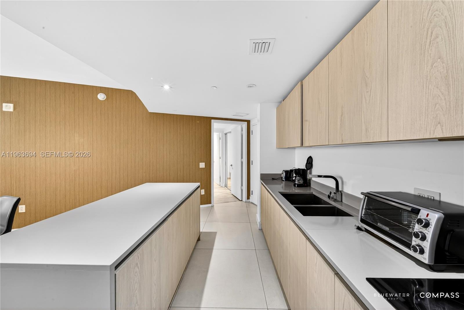 4111 SOUTH OCEAN DRIVE CO - Residential