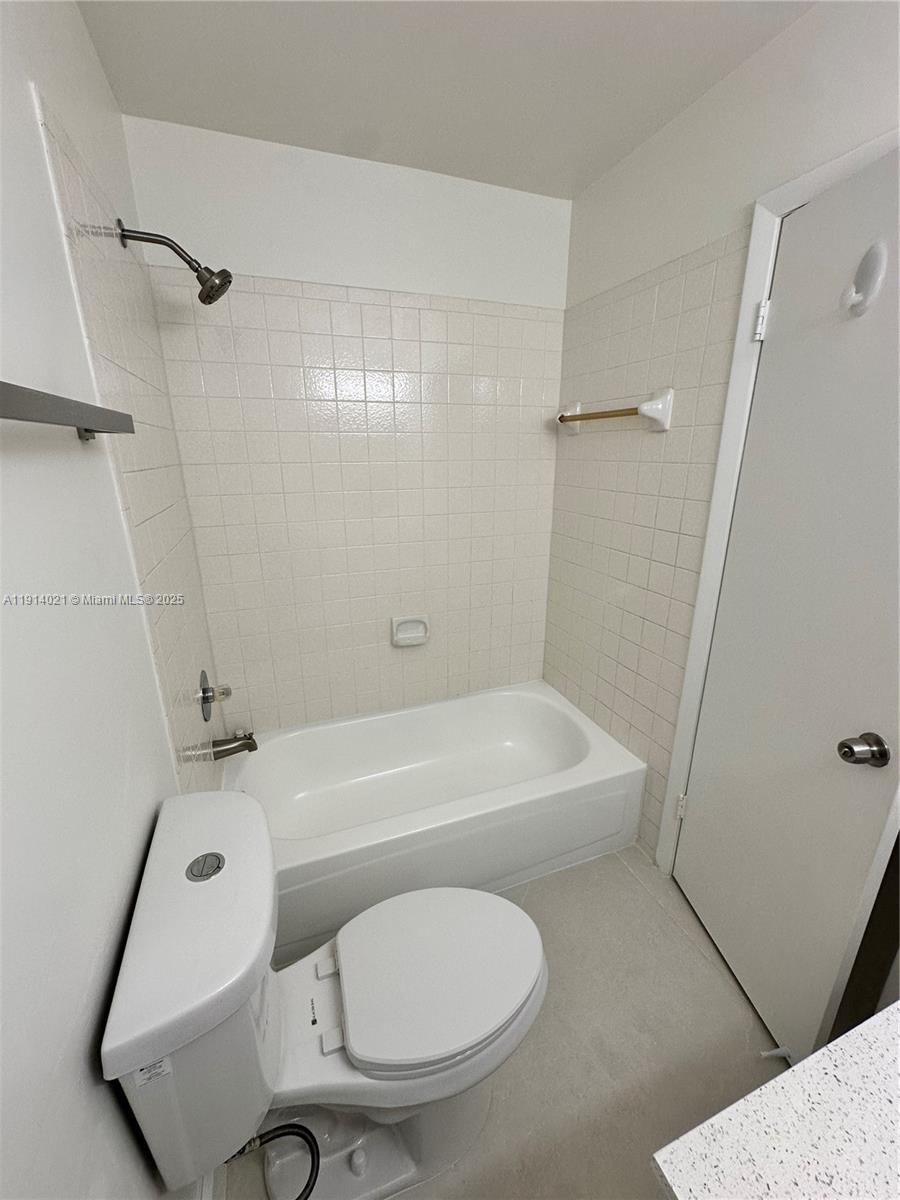 Flamingo Gardens Phase Fiv - Residential Lease