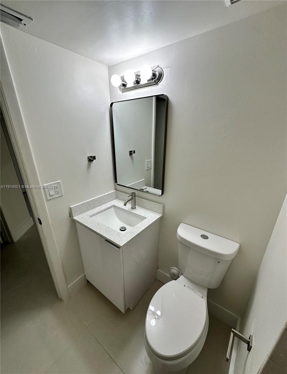 Flamingo Gardens Phase Fiv - Residential Lease