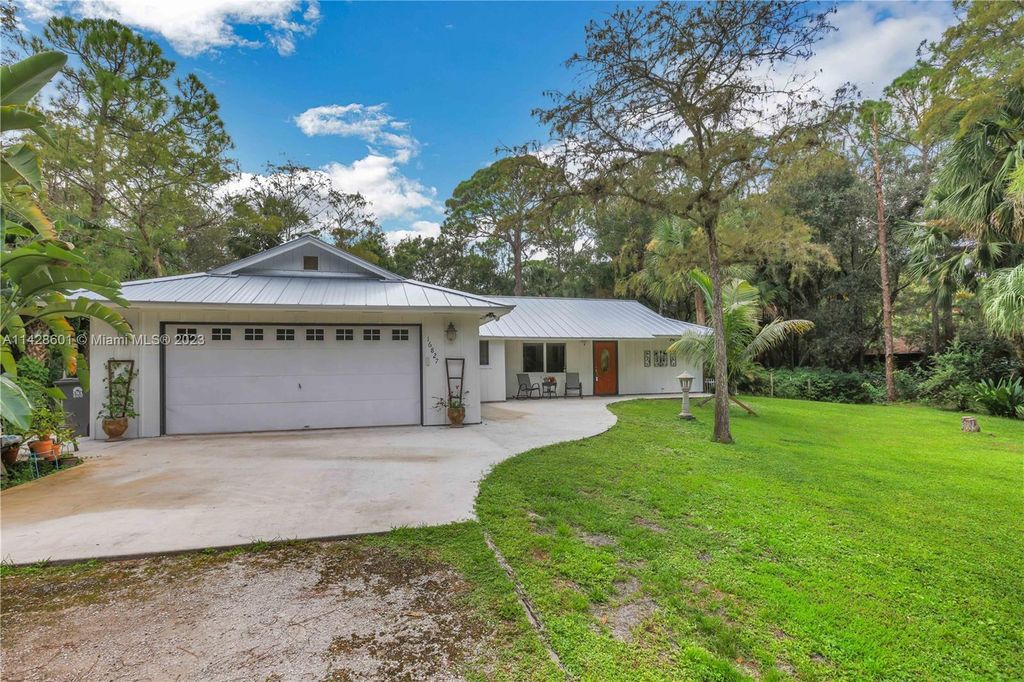 Photo of 16827 N 96th Ter N, Jupiter, FL 33478 (MLS # A11428601)