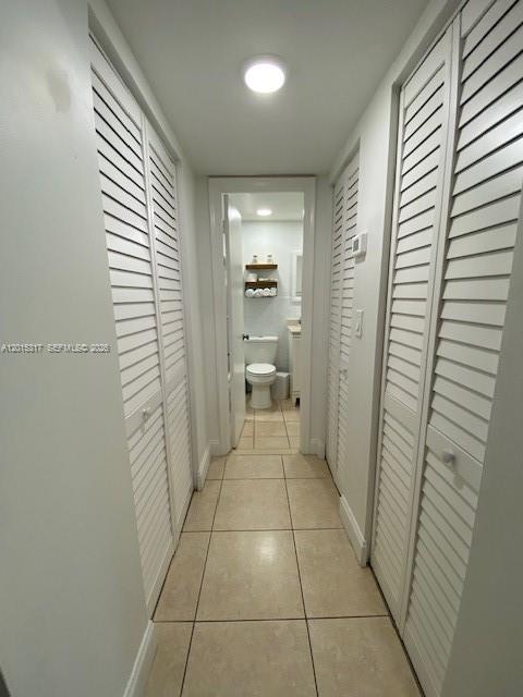 VILLAGE OF KINGS CREEK CO - Residential Lease