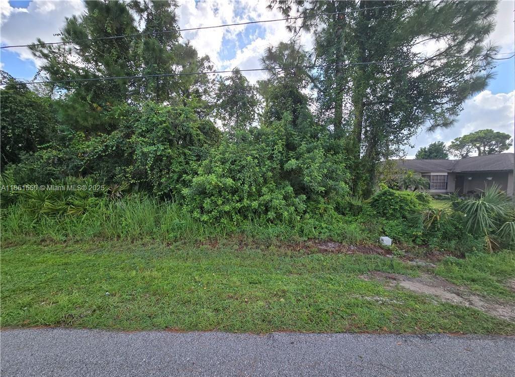 412 Volvo Ave