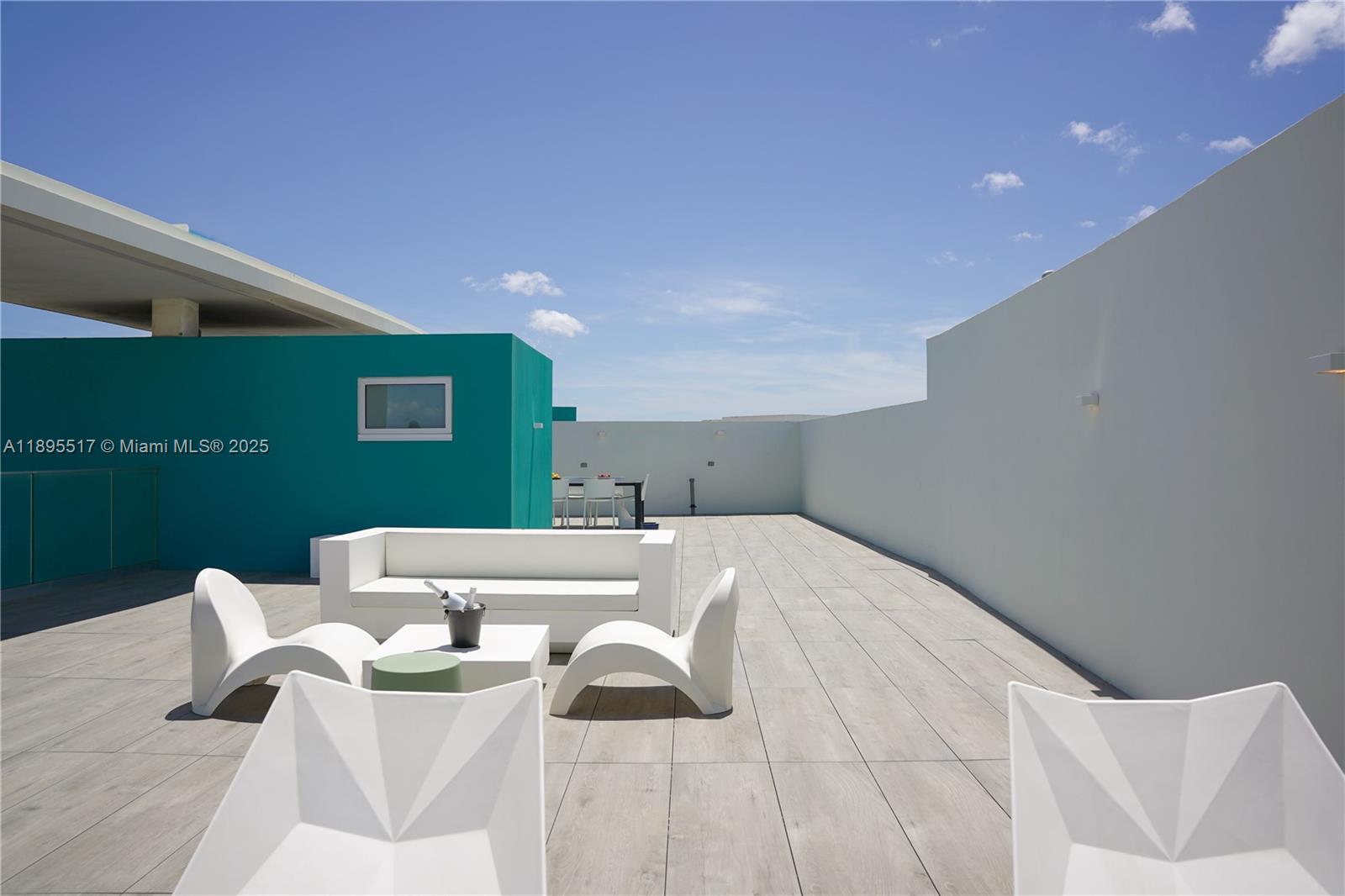 ATLANTIC 360 LUXURY RESIDE - Residential