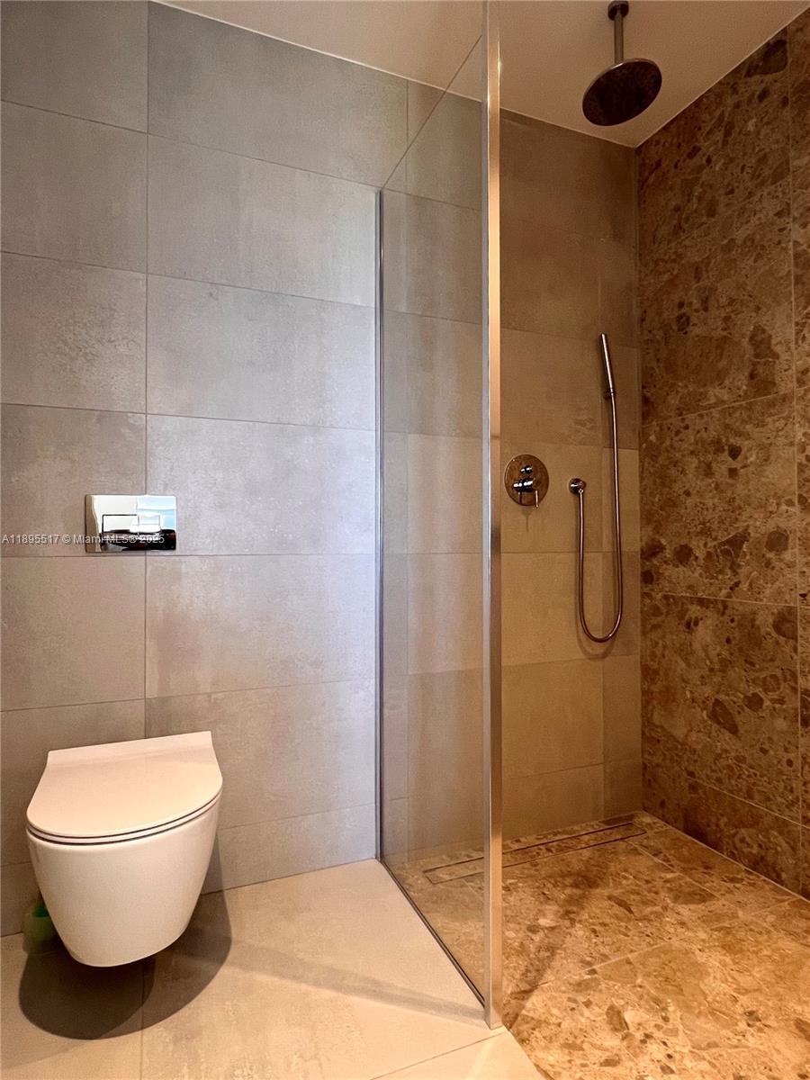 ATLANTIC 360 LUXURY RESIDE - Residential