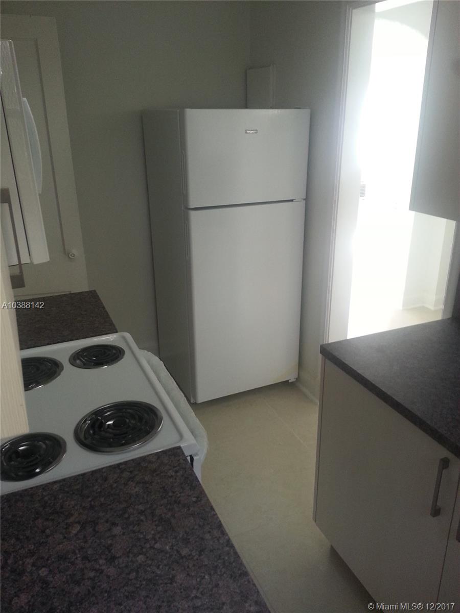 C GAB DOUGLAS SEC - Residential Lease