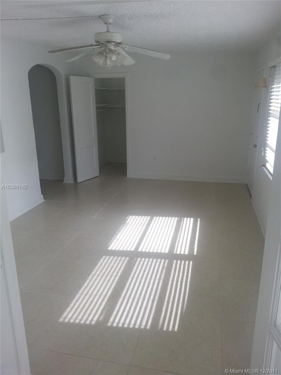 C GAB DOUGLAS SEC - Residential Lease