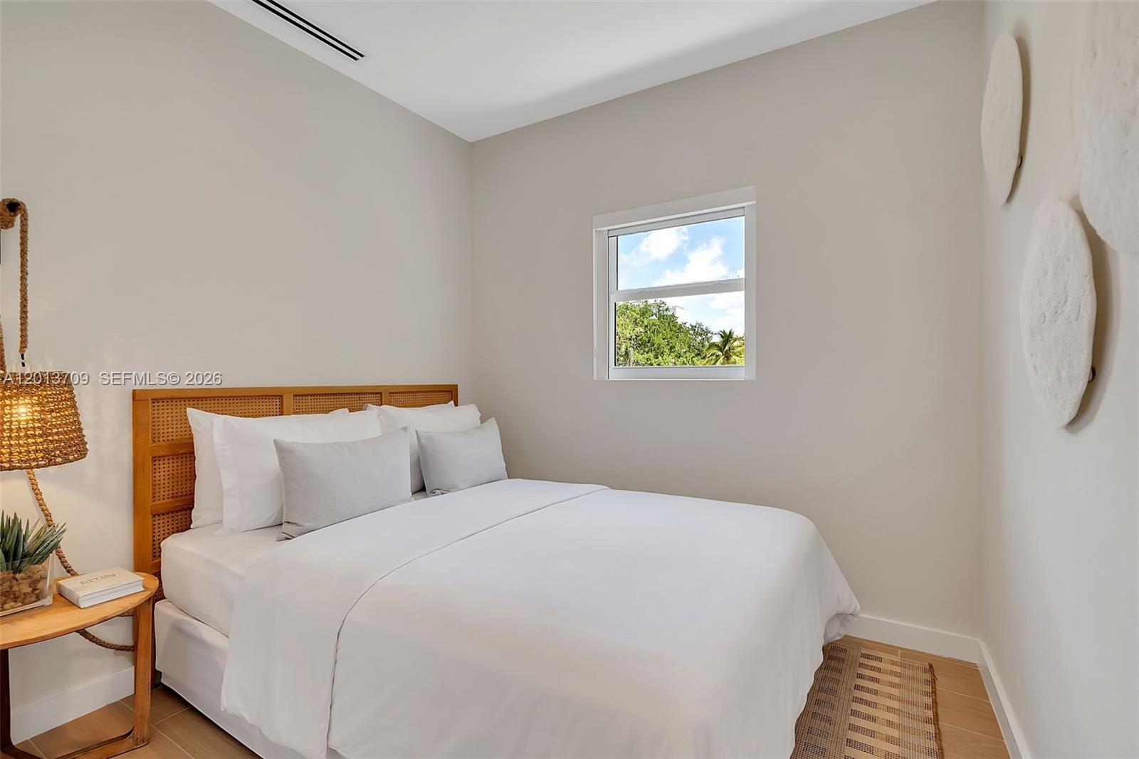 NEW SHENANDOAH - Residential Lease