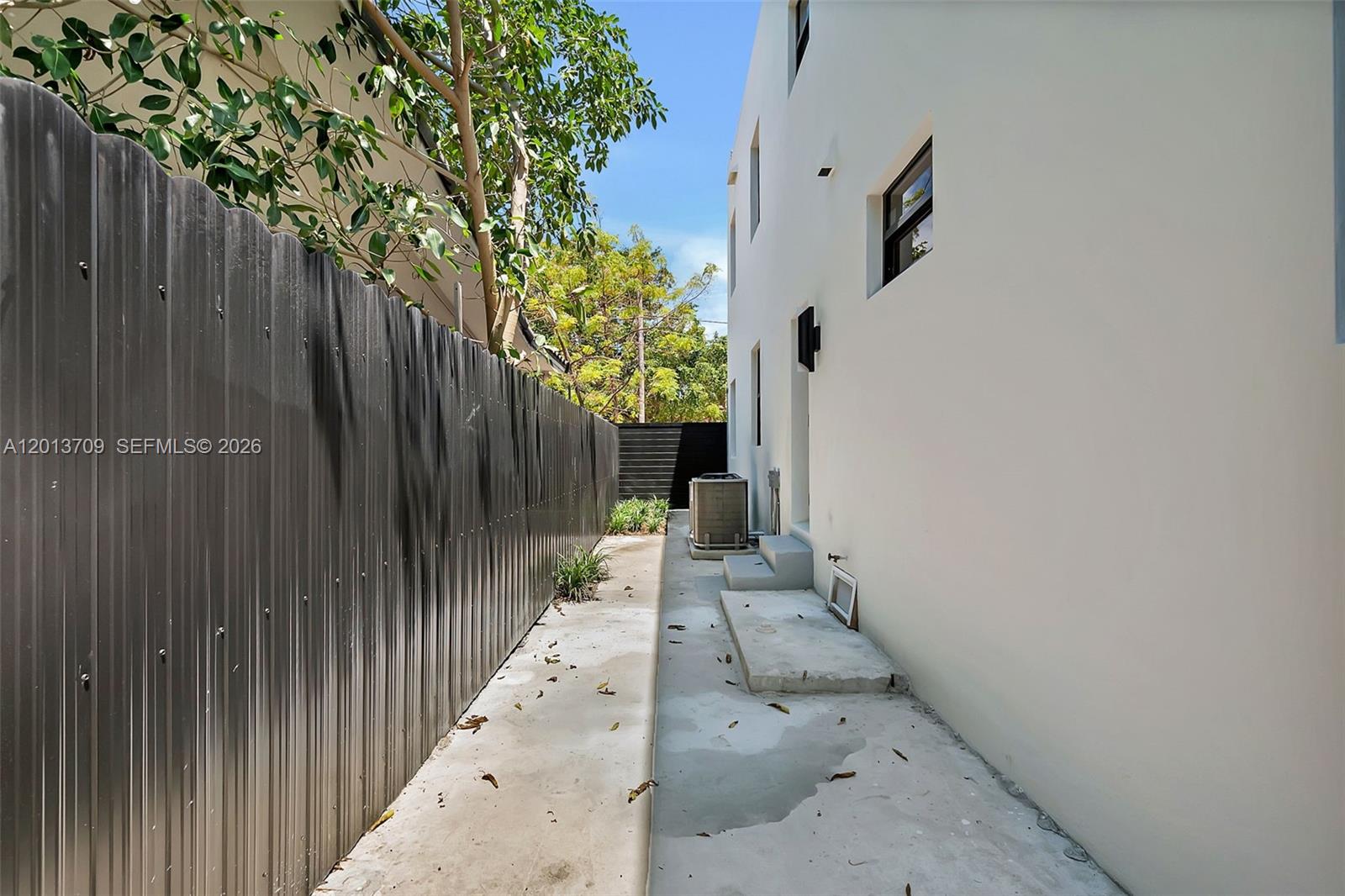NEW SHENANDOAH - Residential Lease