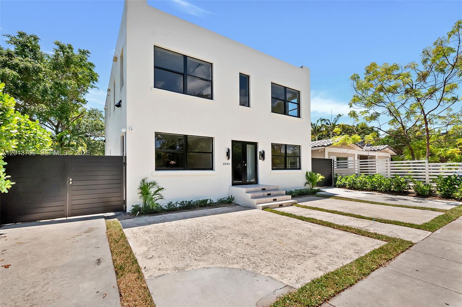 NEW SHENANDOAH - Residential Lease