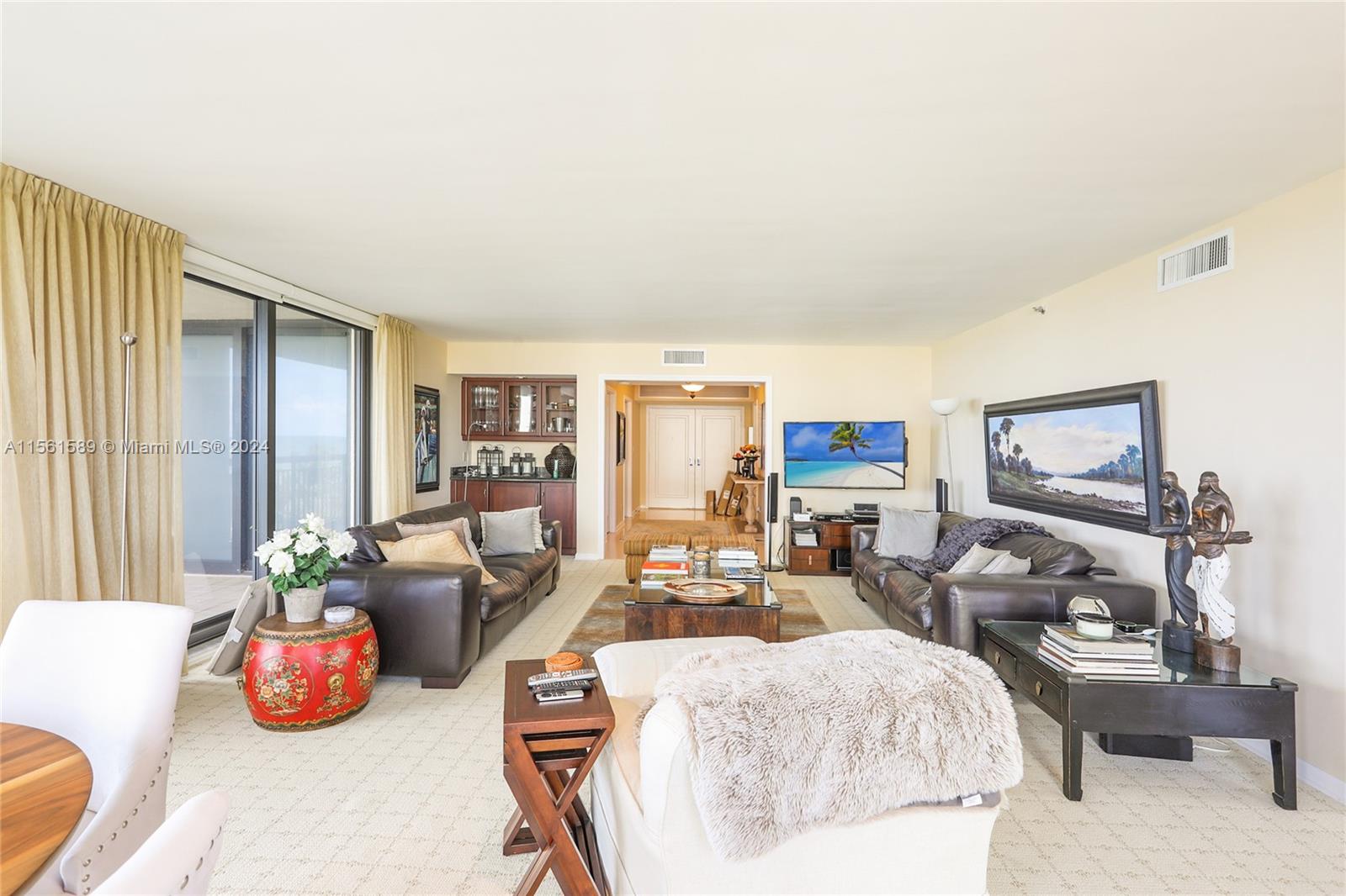 EASTPOINTE CONDO - Residential Lease