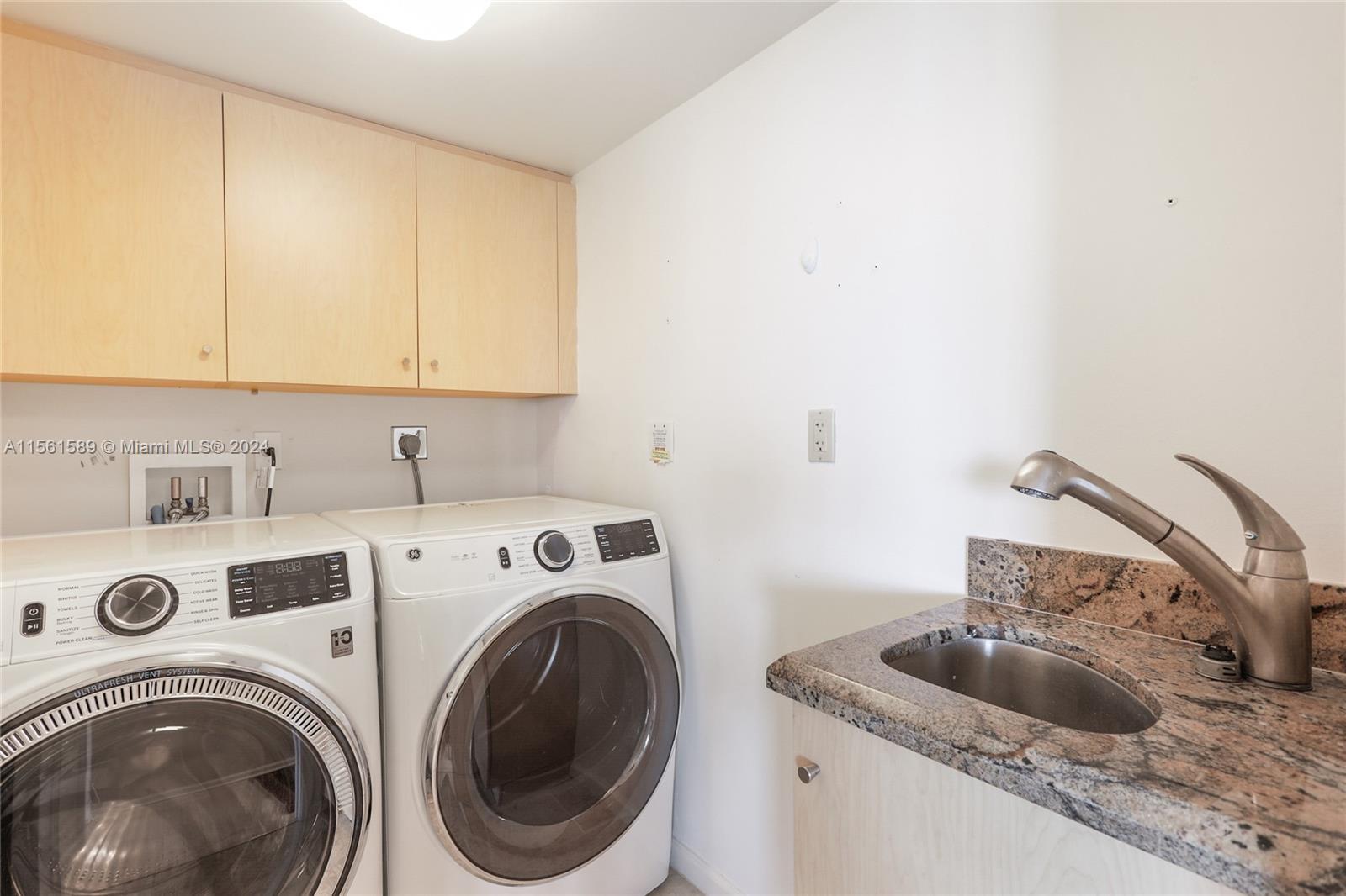EASTPOINTE CONDO - Residential Lease