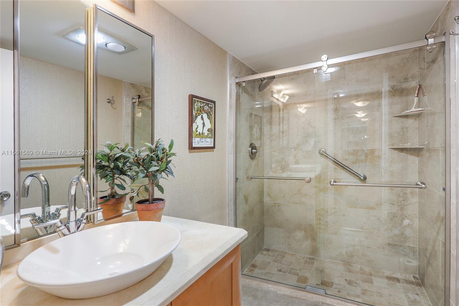 EASTPOINTE CONDO - Residential Lease