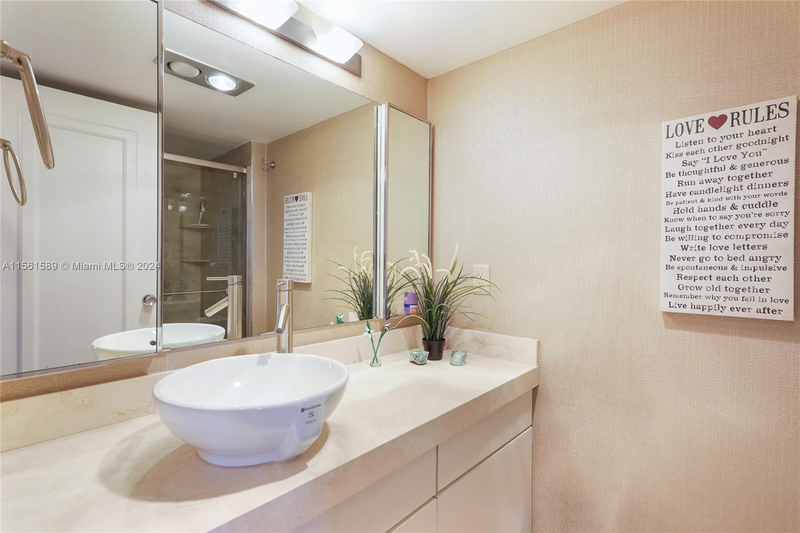 EASTPOINTE CONDO - Residential Lease