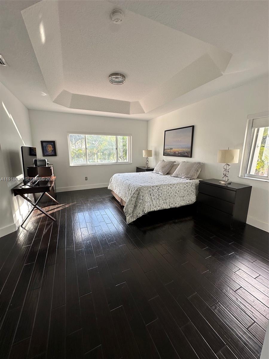 DORAL ISLES ST CROIX 1ST - Residential