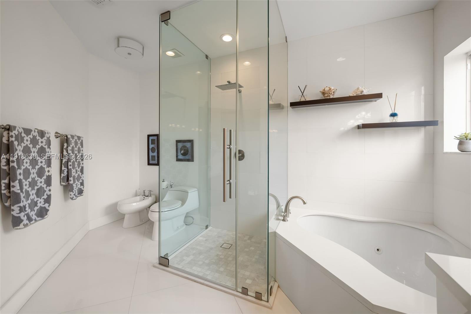 DORAL ISLES ST CROIX 1ST - Residential