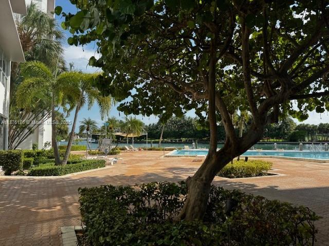 BLAIR HOUSE CONDO - WEST - Residential