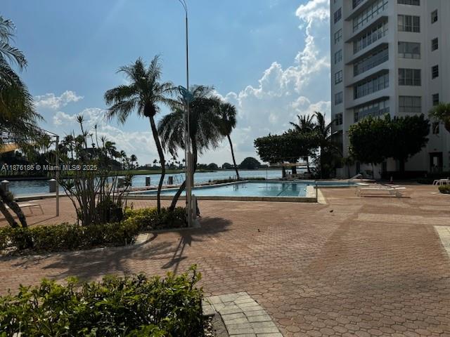 BLAIR HOUSE CONDO - WEST - Residential