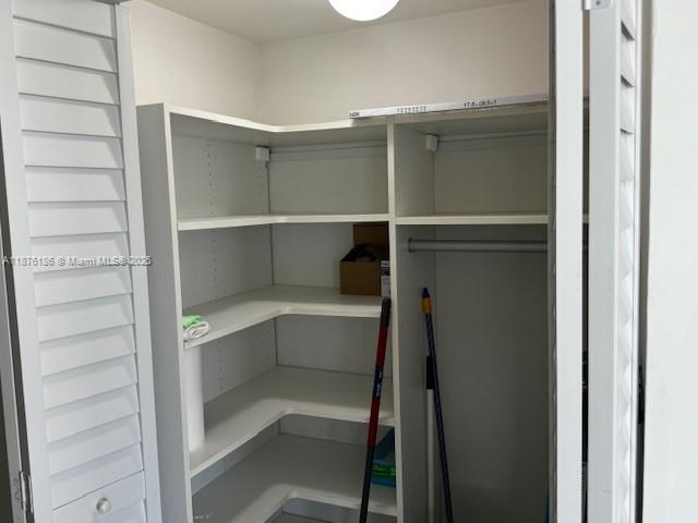 BLAIR HOUSE CONDO - WEST - Residential