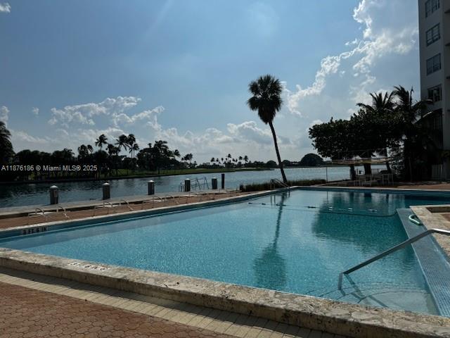 BLAIR HOUSE CONDO - WEST - Residential