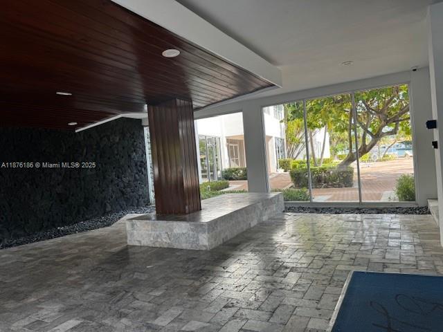 BLAIR HOUSE CONDO - WEST - Residential